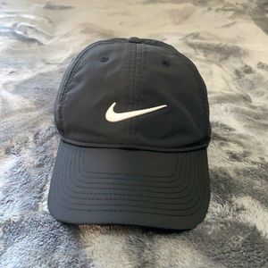 Nike Dri-Fit golf cap